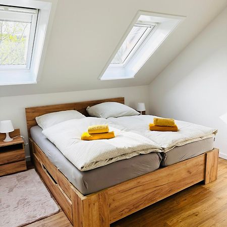 Etagen-Wohnung Nahe Flughafen Hamburg Norderstedt Exteriér fotografie